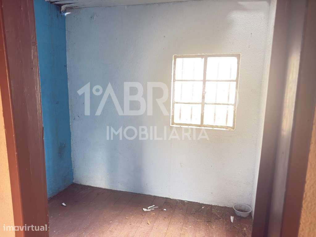 Casa para reconstrução em Pedrógão Grande-3