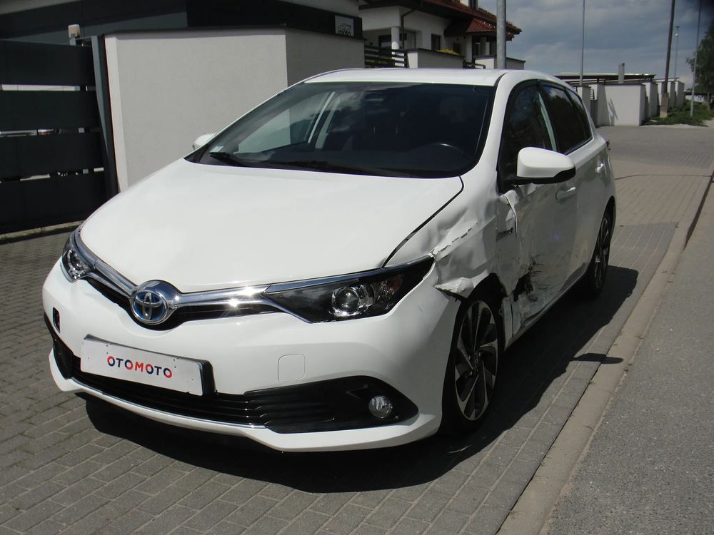 Toyota Auris II 1.8 VVT-i Automatik Executive 2018