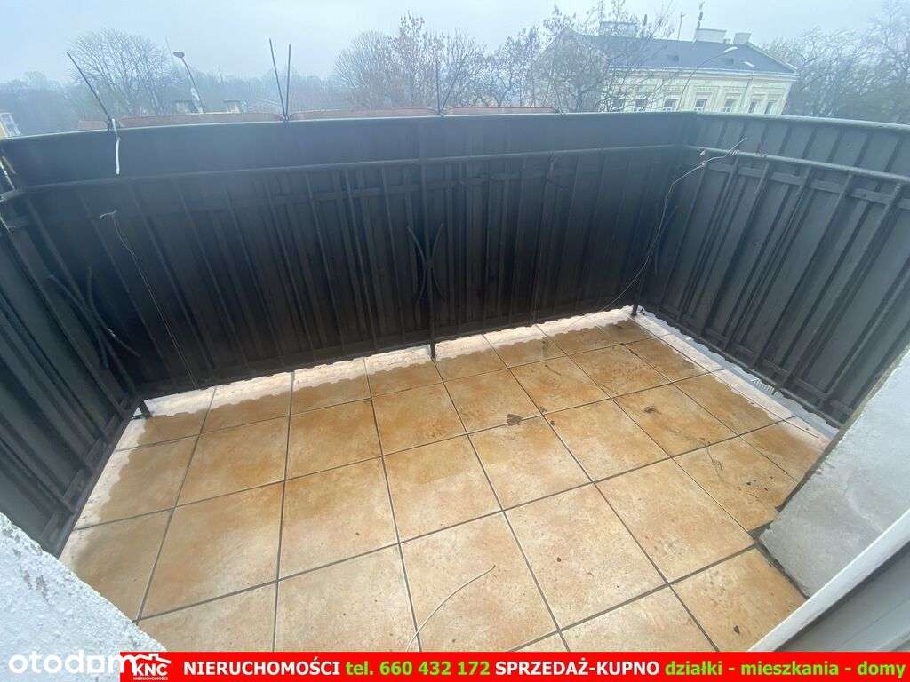 Mieszkanie 2 pok. 2 piętro, parking, niski czynsz.-15