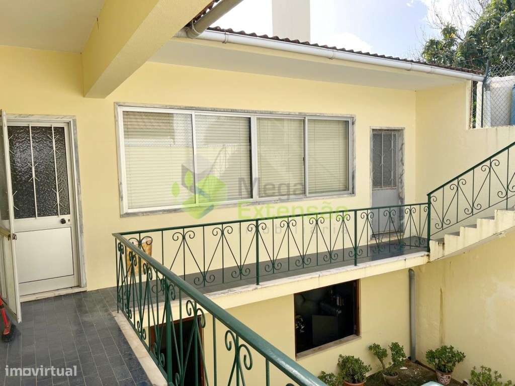 Moradia T3, com Terreno de 1080 m2, no Centro da Vila do Cadaval, c...-18