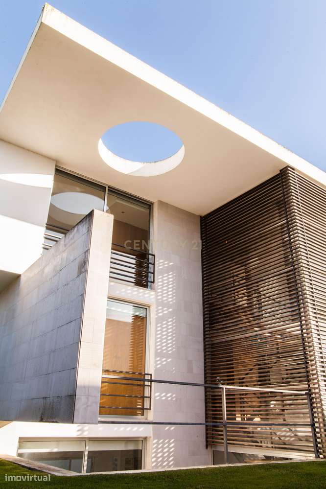 Casa da Árvore - Fornos- Aldeia do Meco - Sesimbra 690 000,00 € - Grande imagem: 3/59