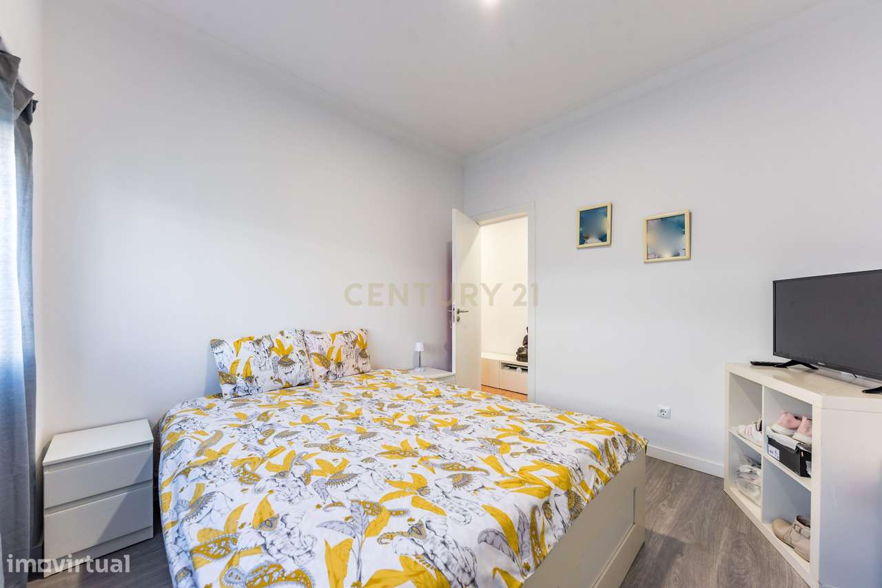 Apartamento T1 em Santo António da Caparica-9