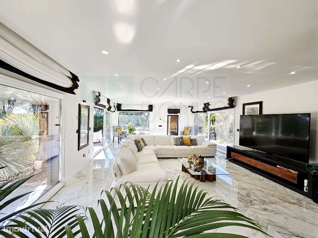 Magnifica moradia T4 com piscina na Urbanização Aroeira, em Santo E...-31