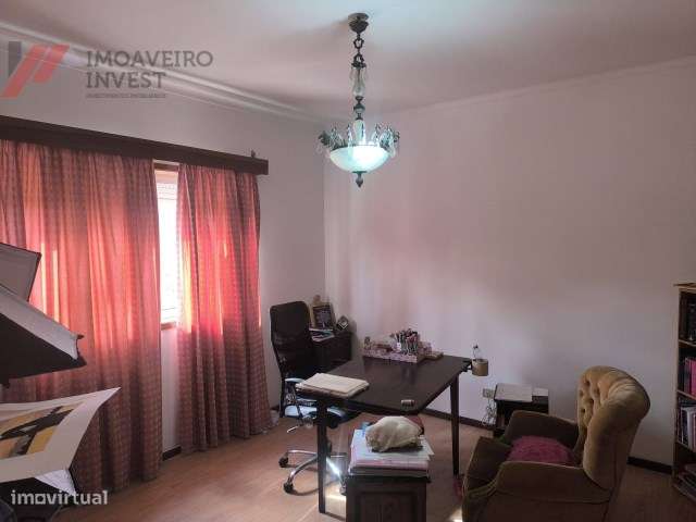 Quinta com Moradia Isolada e 4.450m² de Terreno Oiã Oliveira d Bairro-23