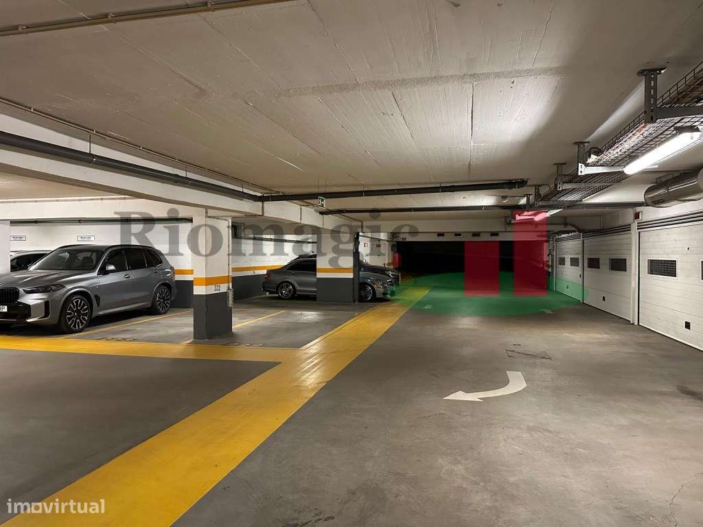 Lisboa - Benfica - Estacionamento disponível - Última Unidade - Grande imagem: 5/6