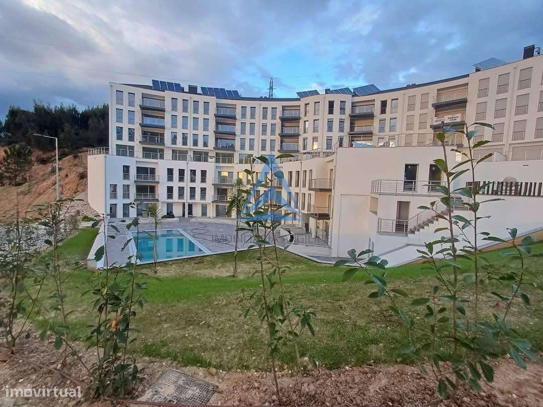 Apartamento T3 Duplex- Condomínio Fechado-32