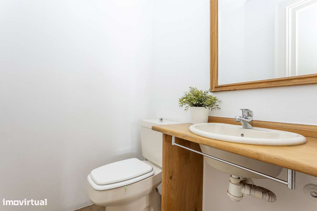 Fantástico T4 Duplex, com vista mar, em Cascais-23