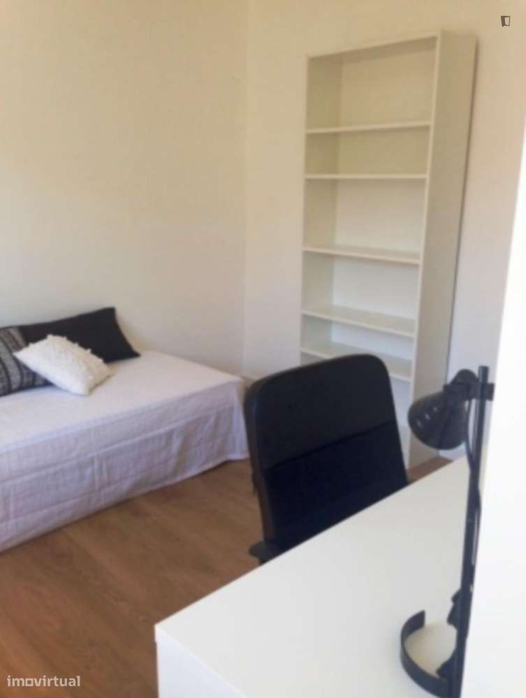Quarto - localizado em Entrecampos Lisbon - Grande imagem: 4/10