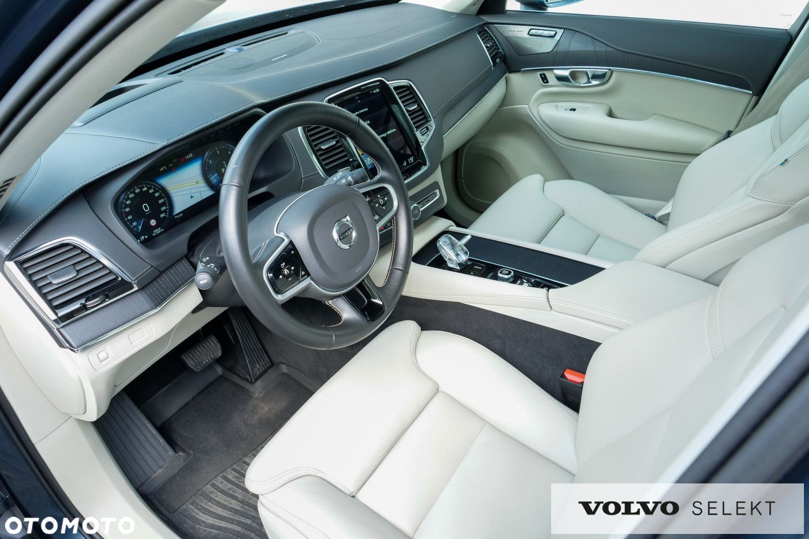 Volvo XC 90 - 17