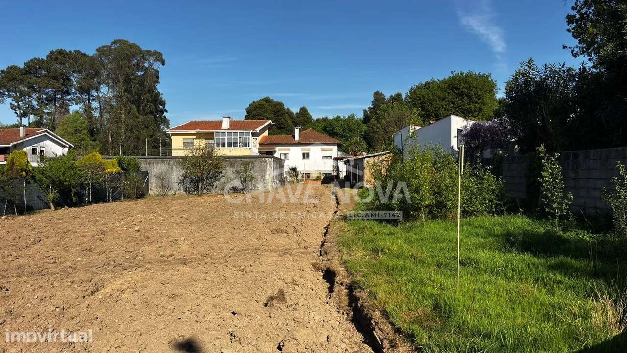 Terreno em Pedroso Para construção de Moradia - Grande imagem: 2/3