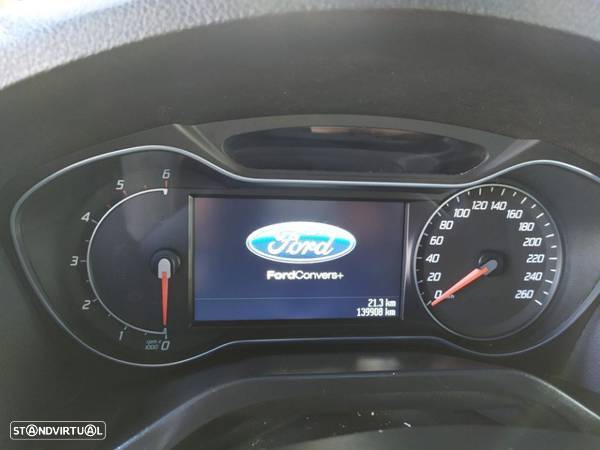 Ford S-Max 2.0 TDCi Titanium 7L 143g - 27