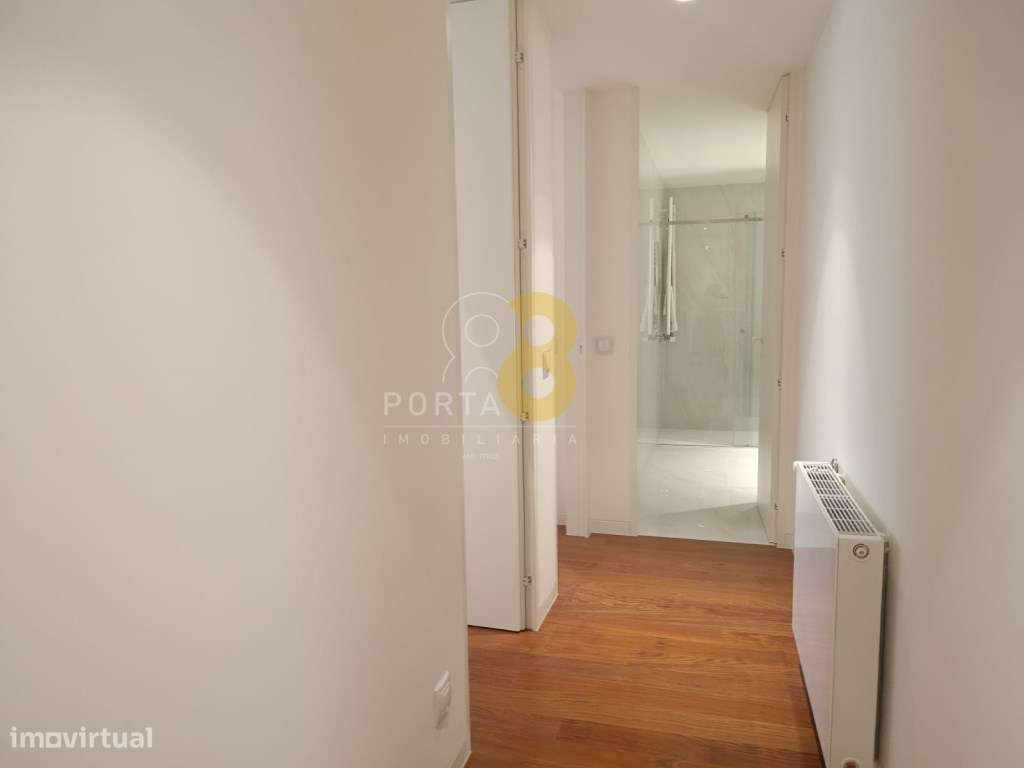 Luxuoso Apartamento T3 na Boavista frente ao Rosario-17