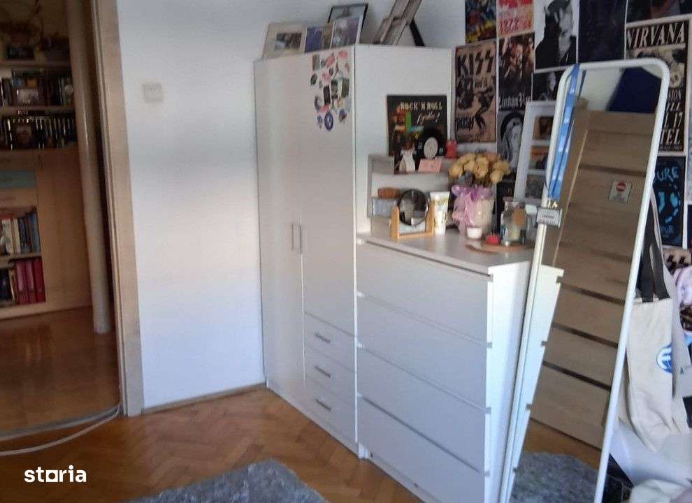 Apartament  3 camere Palat , 72 metri, etaj 7 Cod:159560-0