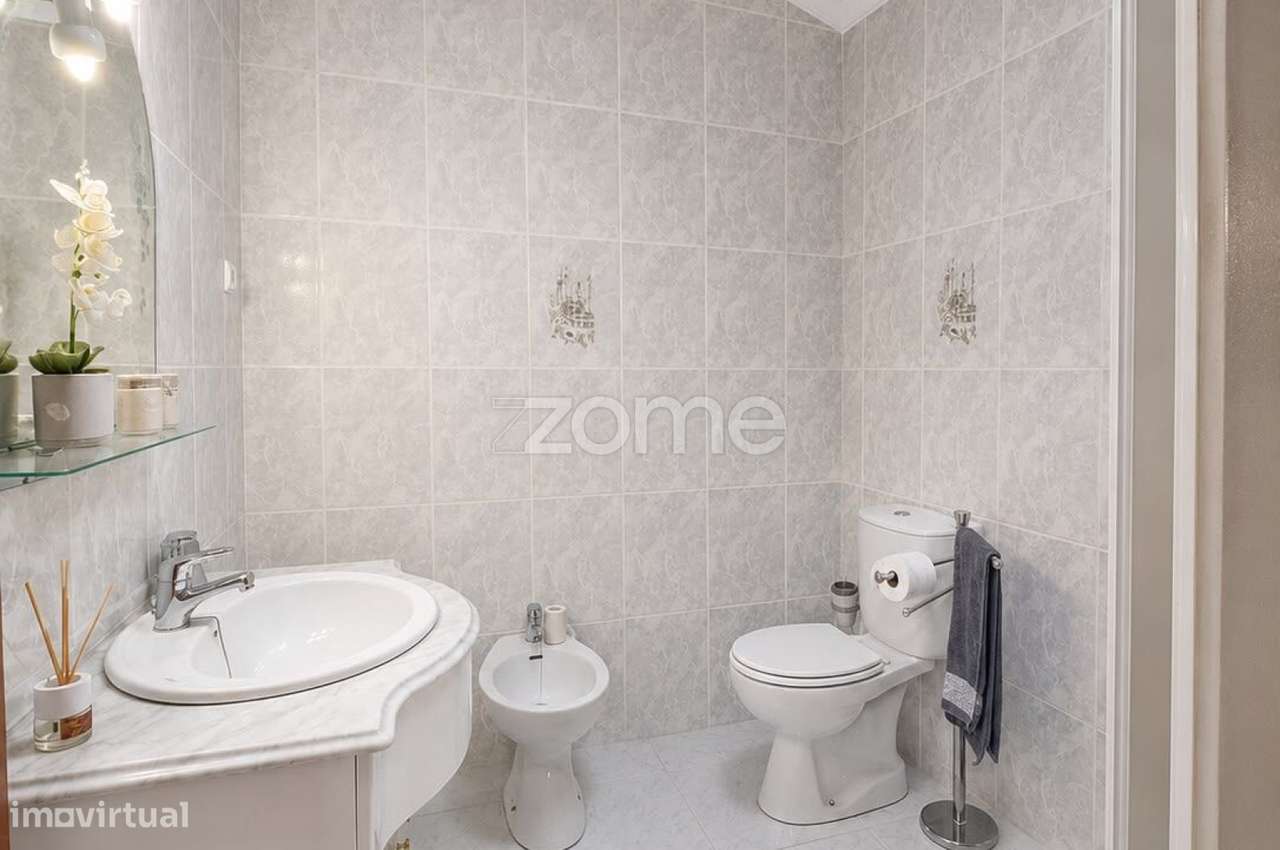 Apartamento T2 Duplex com Terraço e Potencial de Rentabilidade l Vi...-17