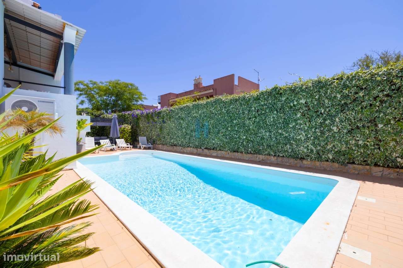 Moradia V4+1 com piscina - Grande imagem: 3/33