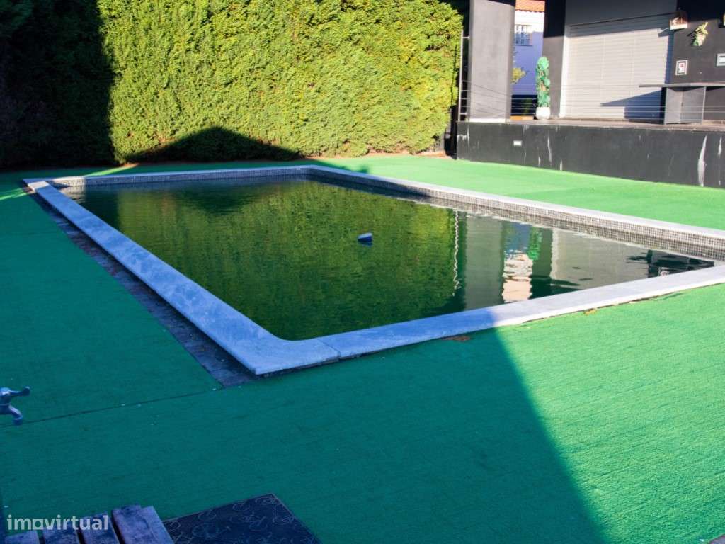 Moradia térrea, individual T3 com piscina em Monte Redondo-16