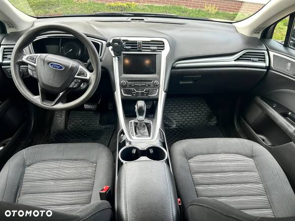 Ford Mondeo - 14