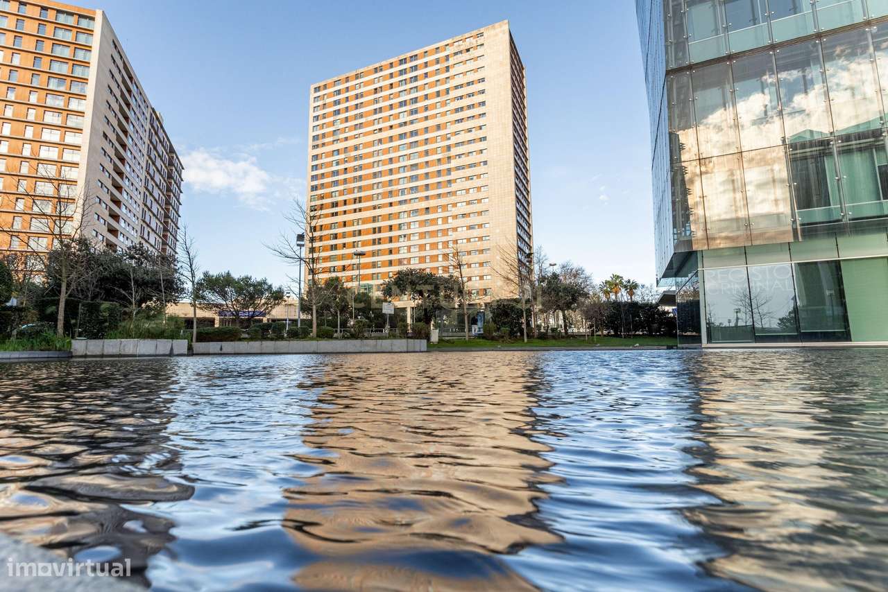 T0 com Vista no 22º Andar no Edifício Panoramic – Parque das Nações-15