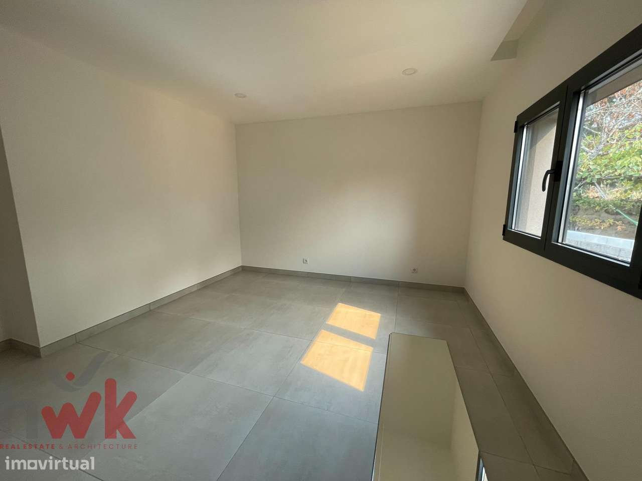 Moradia Nova T4+1 com Terreno-32