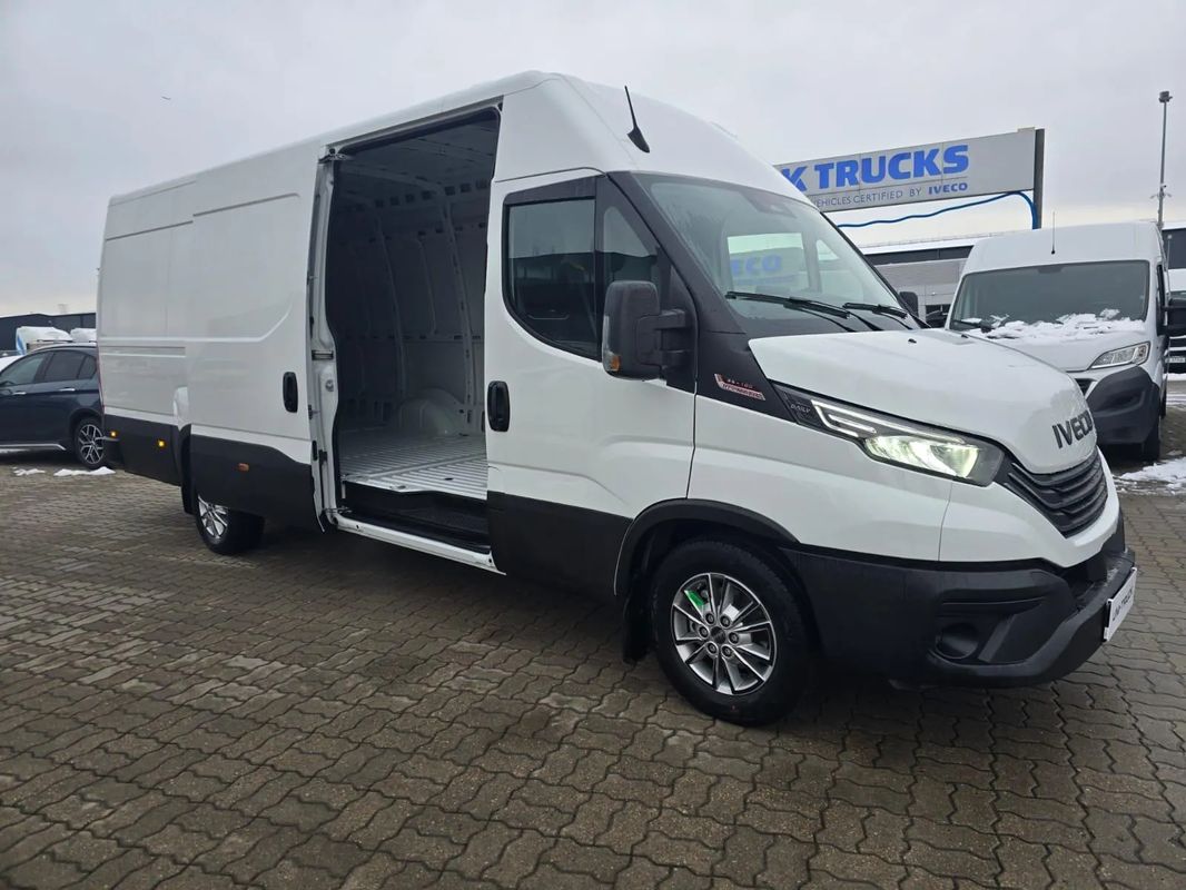 Iveco 35S18HA8 V (L4H2) TANIEJ NIE ZNAJDZIESZ!!! Wyprzedaż ekspozycji pojazd gotowy od ręki!!!