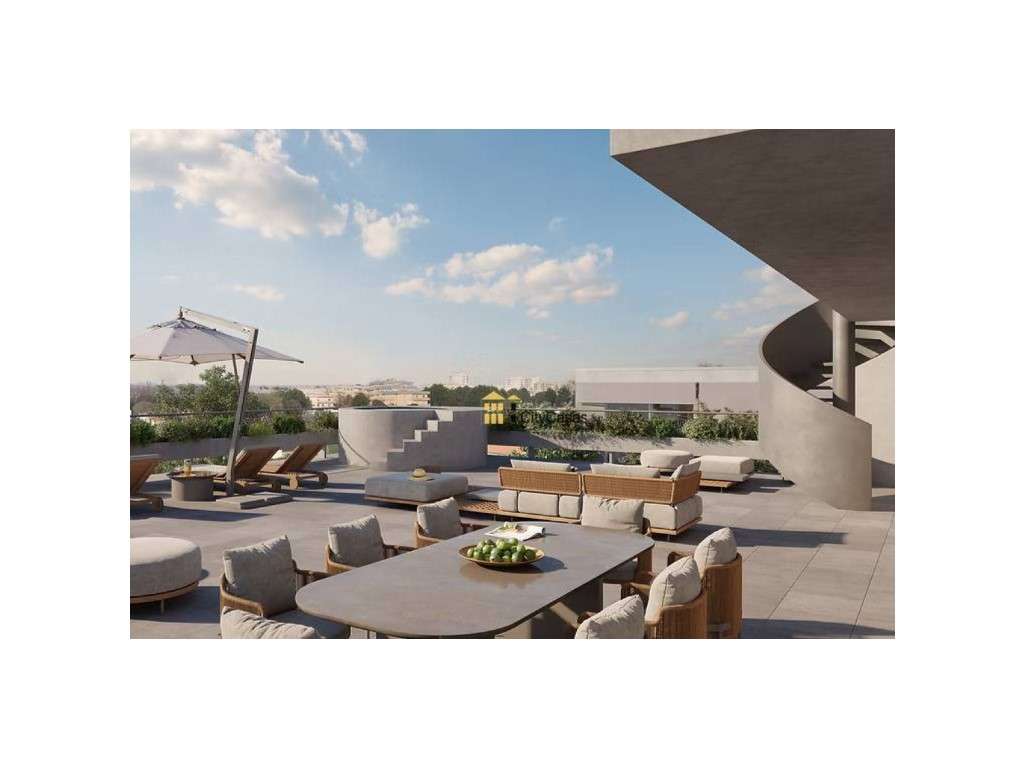 Penthouse T4 Duplex com Jacuzzi | Avenida da Boavista - Grande imagem: 4/10