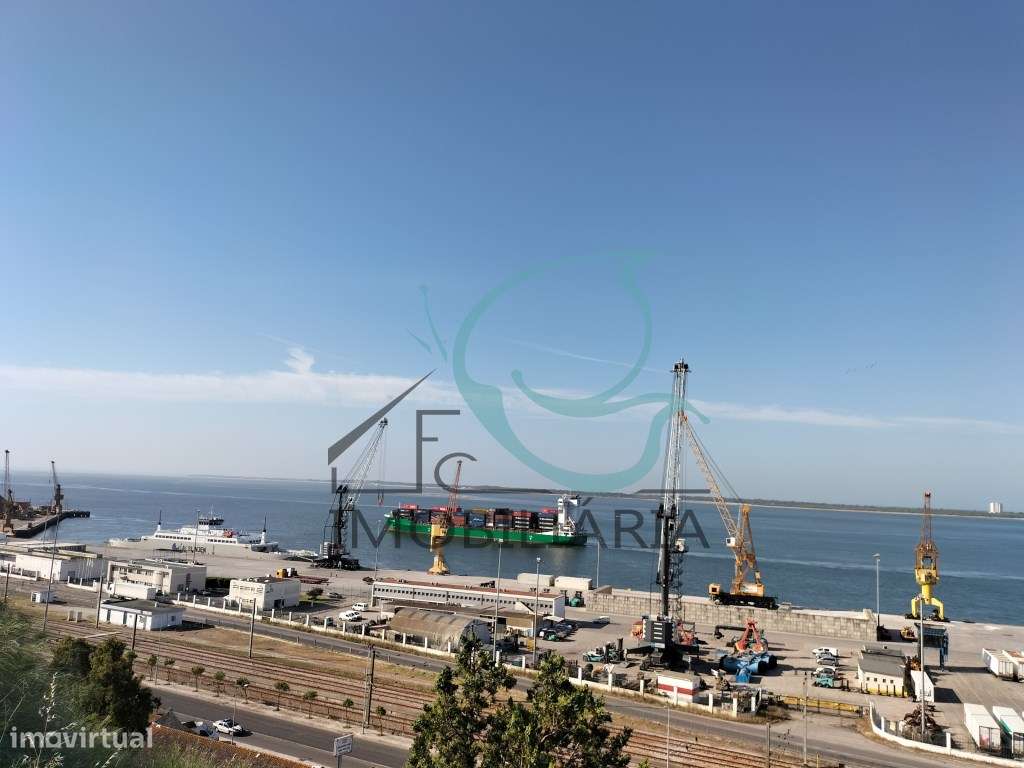 Terreno Urbano com Projeto Aprovado-1