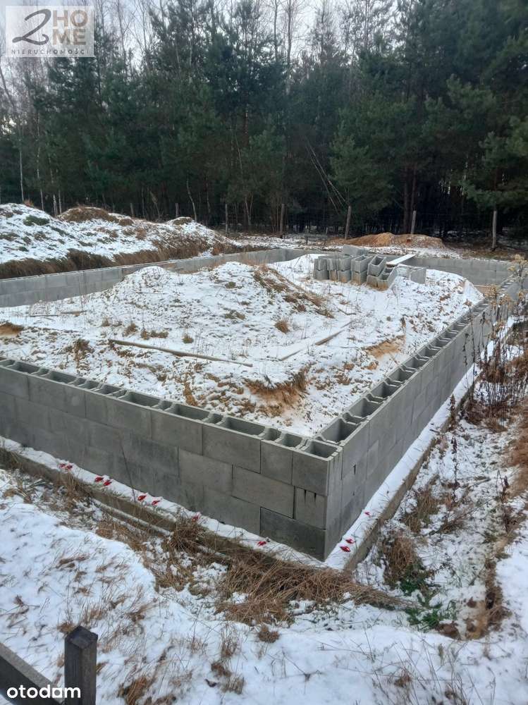 26 arów z rozpoczętą budową w Woli Mędrzechowskiej-2