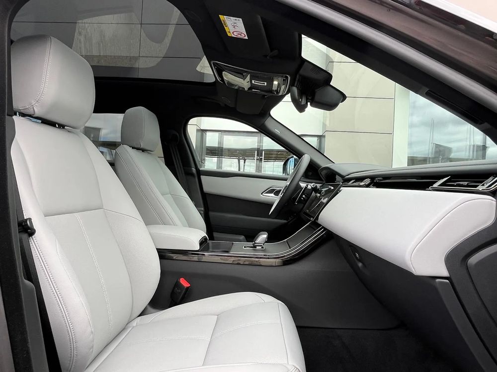 Land-Rover Range-Rover-Velar 2.0 Diesel 204 KM — zdjęcie 5