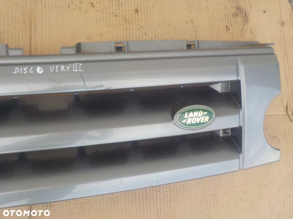 LAND ROVER DISCOVERY III GRILL ATRAPA - 3