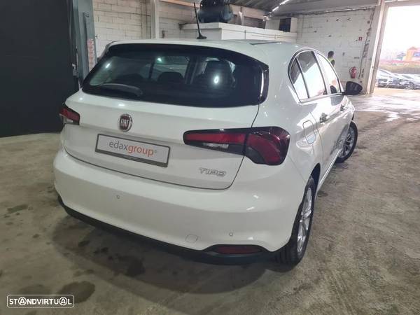 Fiat Tipo 1.3 M-Jet Lounge - 2