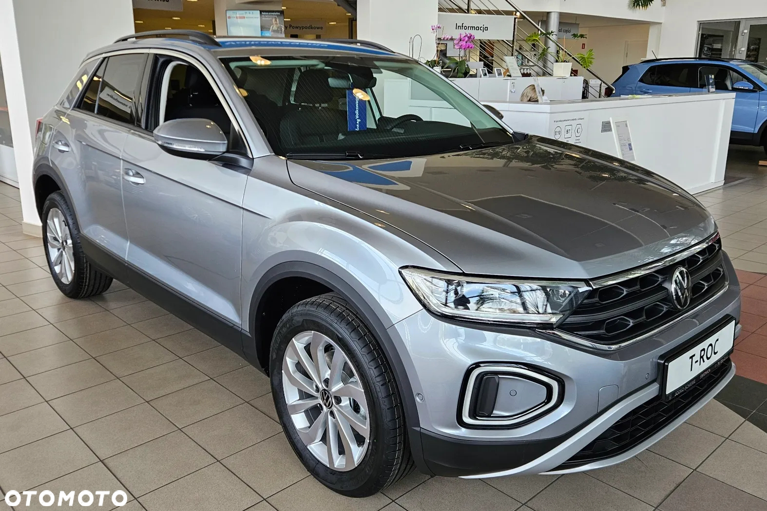 Volkswagen T-Roc 1.5 TSI Life DSG - 2