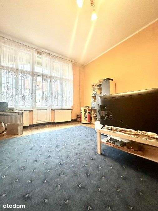 Mieszkanie w samym centrum miasta z widokiem na Aleję Fontann-10