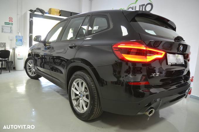 BMW X3 xDrive20d AT Advantage - 4