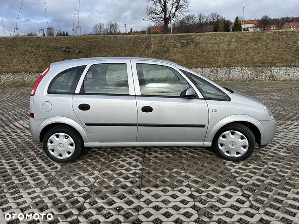 Opel Meriva 1.6 16V Cosmo - 6