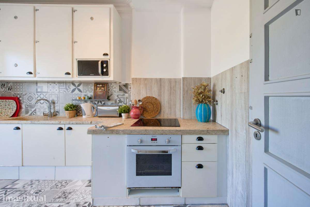 Quarto - localizado em Arroios Lisbon - Grande imagem: 5/16