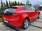 Volvo V40 D2 Momentum - 6