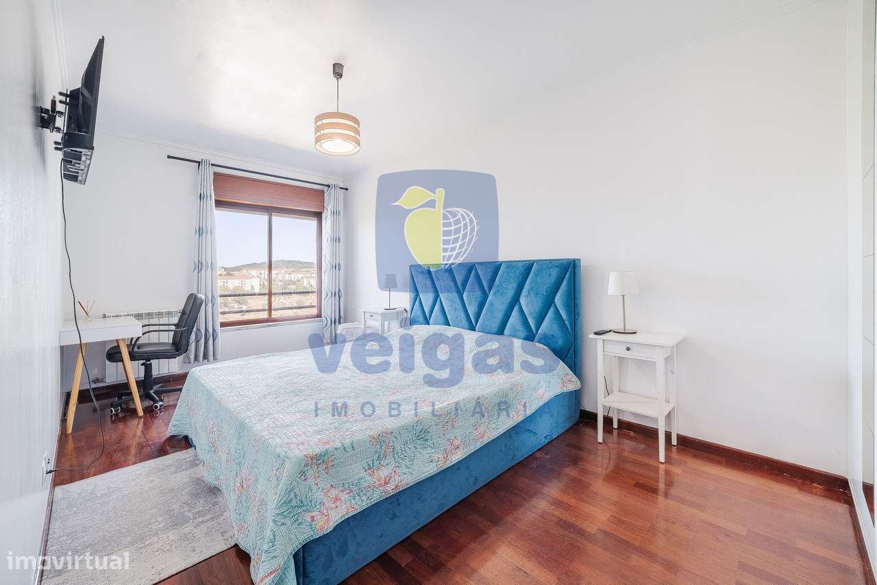 Apartamento T2 como novo, equipado e mobilado em Fitares-7