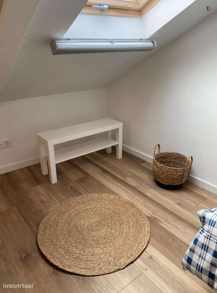 Quarto - localizado em Benfica Lisbon - Grande imagem: 2/20