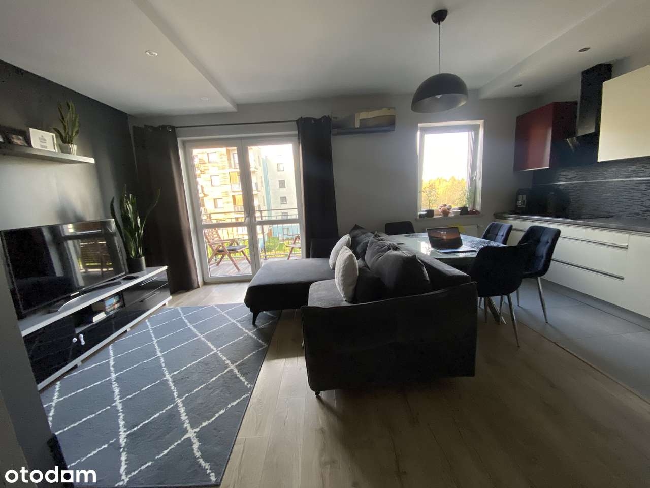 Przestronne, jasne mieszkanie na zamknietym osiedlu-Lublinek Pienista. - Pełny obrazek: 5/15