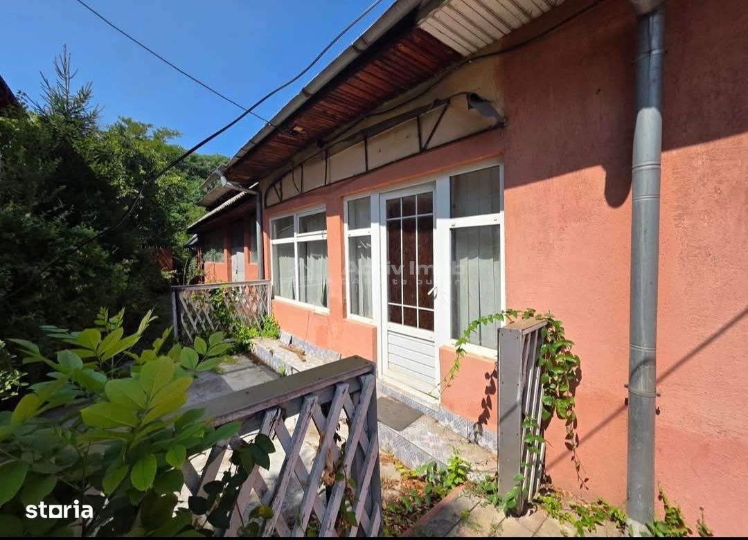 Casa tip PARTER, amprenta 140 m, teren 1350 mp, Maracineni, DN-E85 - Imagine principală: 5/11