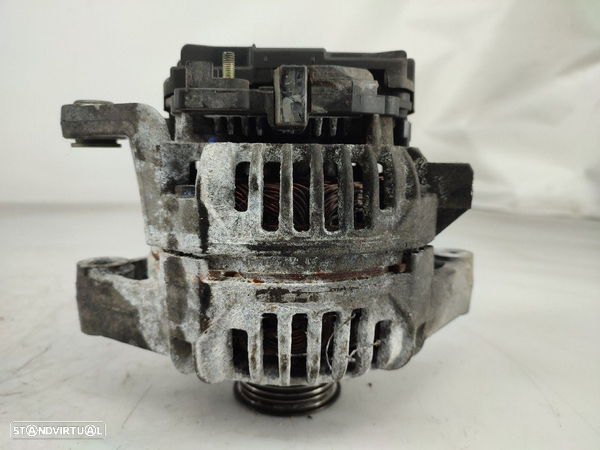 Alternador Opel Corsa C (X01) - 4