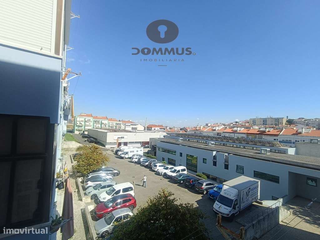 Apartamento T3 na Damaia totalmente Remodelado-27