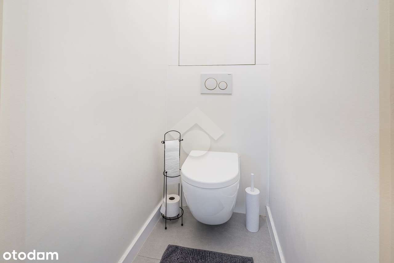 3-pokojowe przestronne mieszkanie z dużym salonem oraz osobną kuchnią-10