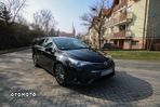 Toyota Avensis 2.0 Style MS - 1