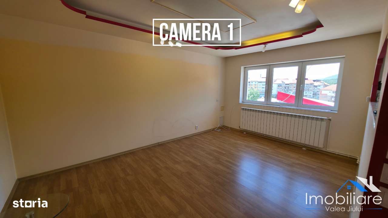 Apartament  cu 2 camere – Bulevardul Mihai Viteazu, Vulcan - Imagine principală: 2/10