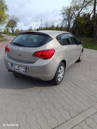 Opel Astra 1.4 Turbo Edition - 4