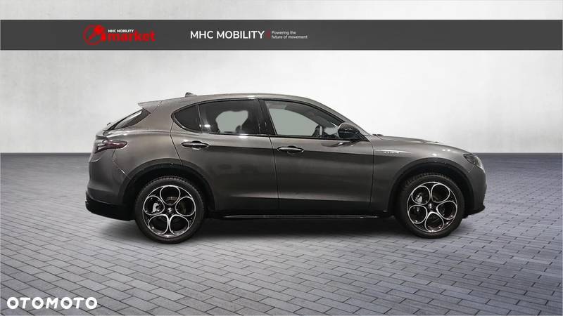 Alfa Romeo Stelvio 2.0 Turbo Veloce Q4 - 6