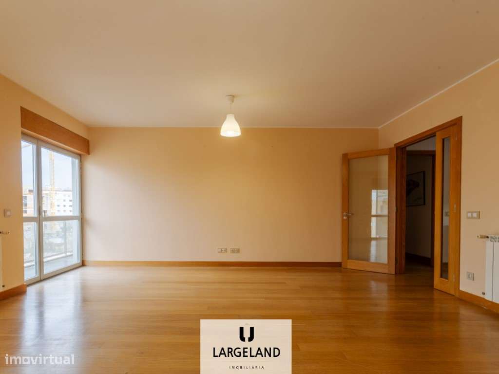 Apartamento T2 no Centro de Aveiro - Grande imagem: 4/22