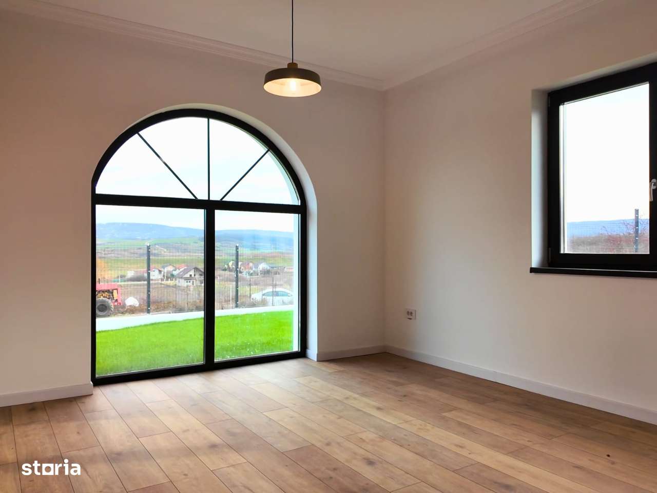 LOCUINTE INDIVIDUALE( parter + mansarda) LUNCA CETATUII (zona Chihan)-9