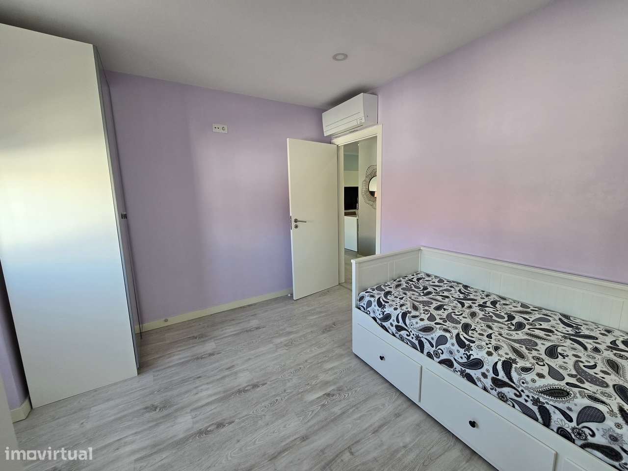 Apartamento T3 a dois paços do Metro e Comboio-35